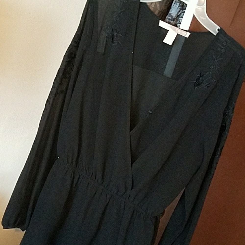 Romper - Picture 2 of 2